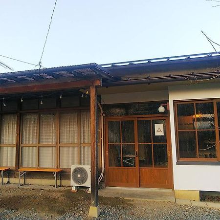 شقة まるまる貸切一軒家 ゆっくり過ごせる民泊 武甲ステイ Yokoze المظهر الخارجي الصورة